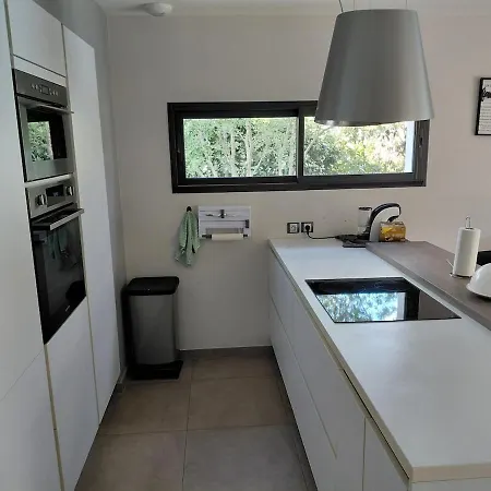 Moderne Avec Piscine, 4 * Montferrier-sur-Lez