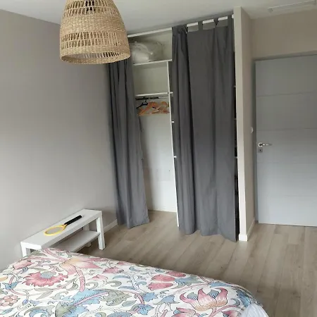 Moderne Avec Piscine, 4 Villa